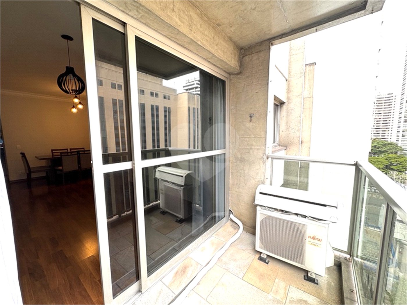 Apartamento Moema – 3 Dormitórios - Ar Condicionado - 80 mts², 2 Vagas