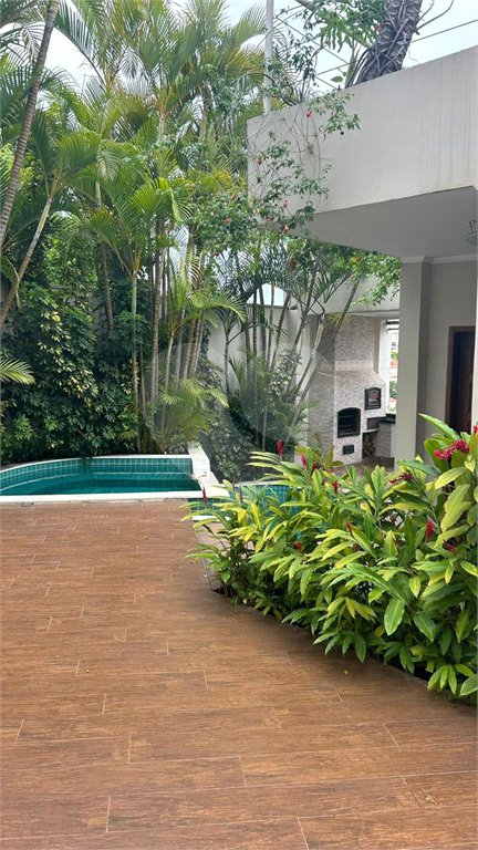 Casa à venda com 4 quartos, sendo 2 suítes,  em Vila Romana, São Paulo, SP