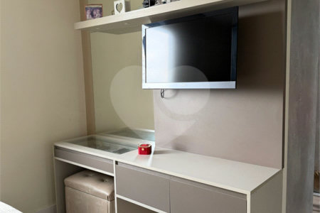 Apartamento à venda com 4 quartos, sendo 2 suítes, em Vila Maria Alta, São Paulo, SP