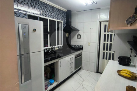 Sobrado à venda com 3 suítes em Vila Carrão, São Paulo, SP