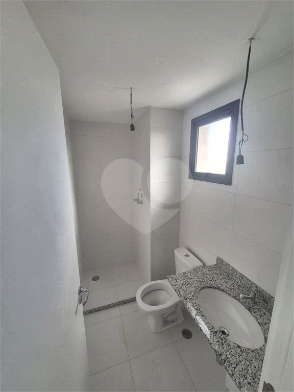 Apartamento à venda com 3 quartos, sendo 1 suíte, em Vila Anastácio, São Paulo, SP