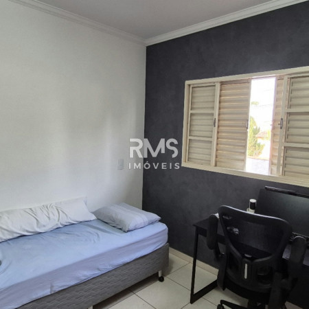Casa à venda com 3 quartos, sendo 1 suíte, em Cond. Vila Aldea de Espana, Itu - SP