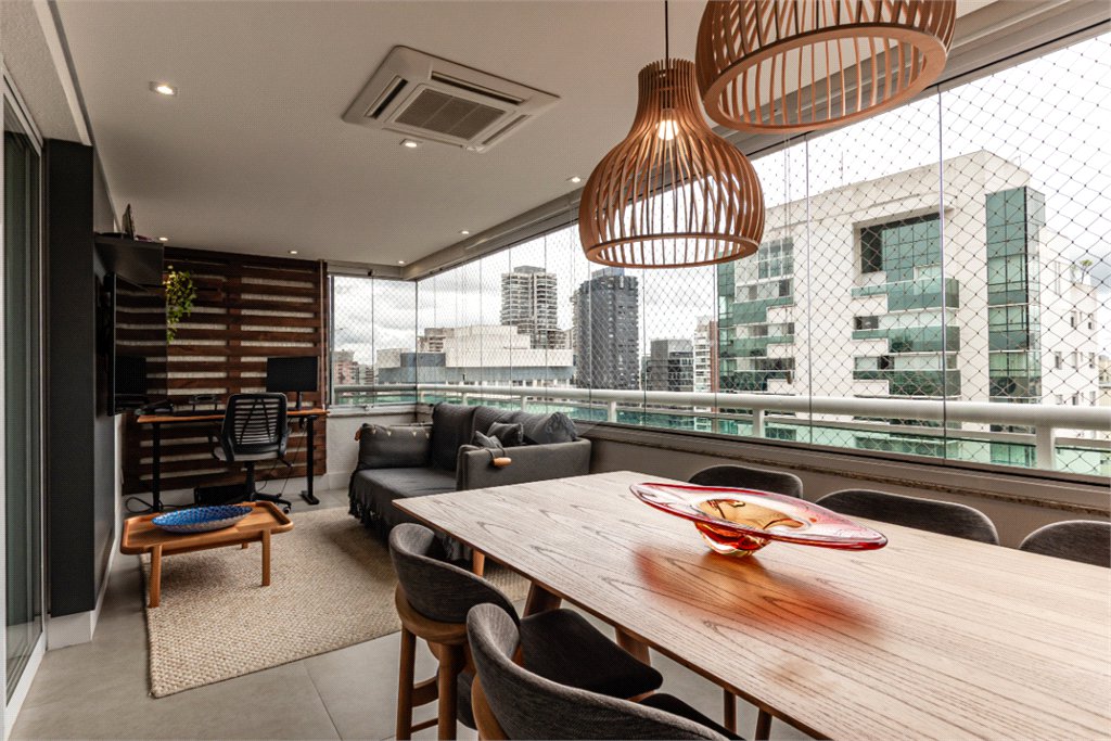 Apartamento à venda com 3 suítes em Brooklin, São Paulo, SP