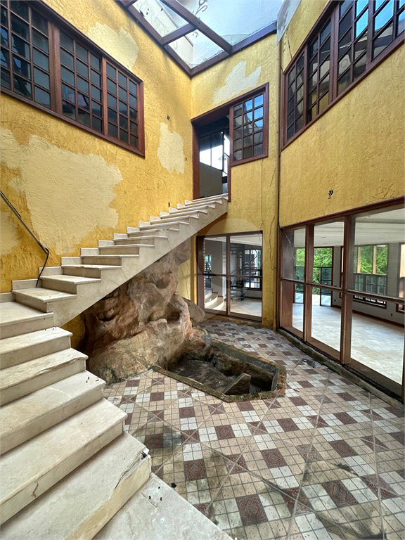 Casa à venda com 14 quartos, sendo 10 suítes, em Observatório, Vinhedo, SP