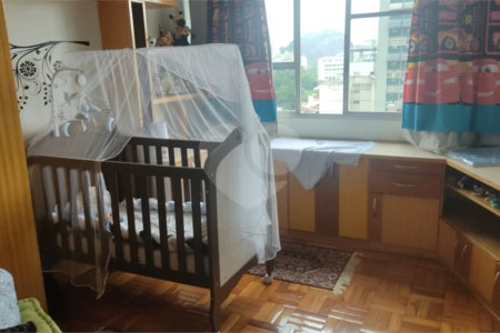 Apartamento à venda com 3 quartos, sendo 1 suíte,  em Tijuca, Rio de Janeiro, RJ