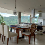 Casa à venda com 4 suítes em Praia Vermelha, Ubatuba, SP