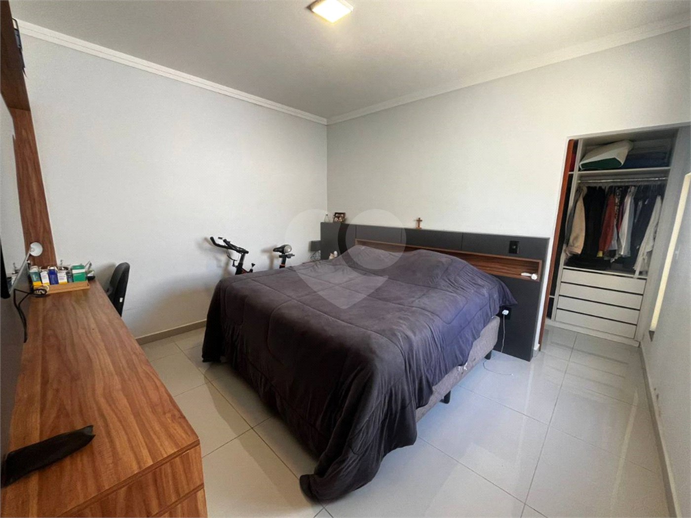 Casa à venda com 2 quartos, sendo 1 suíte, no condomínio Residencial Reserva das Paineiras, Itapetininga - SP