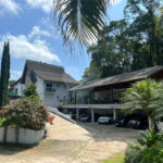 Casa à venda com 6 quartos, sendo 5 suítes, no condomínio Alpes da Cantareira, Mairiporã - SP