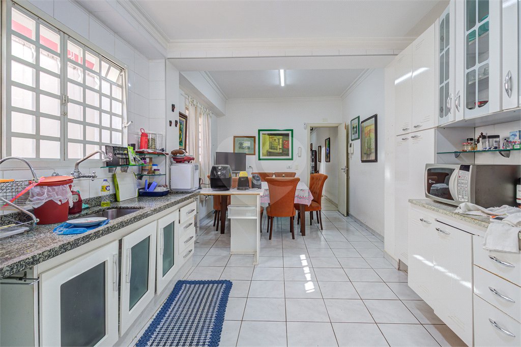 Sobrado à venda com 3 quartos, sendo 1 suíte, em Jardim Prudência, São Paulo, SP