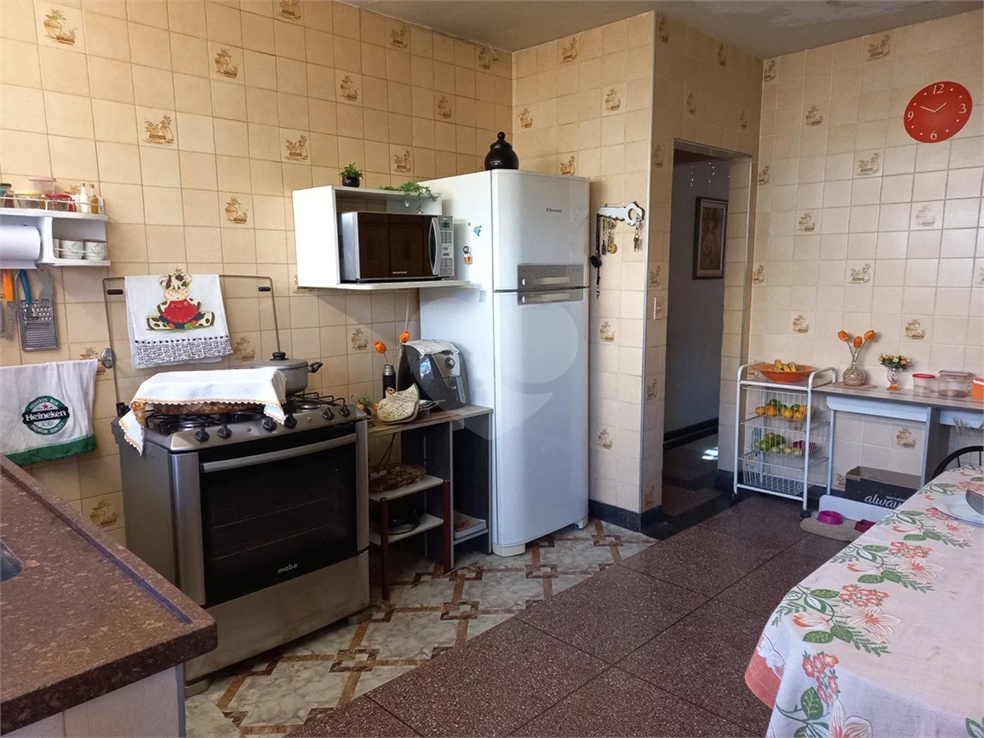 Casa à venda com 6 quartos, sendo 2 suítes, no Brasilândia, São Paulo, SP