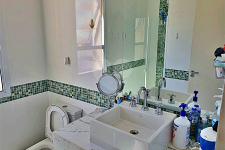 Apartamento à venda com 2 quartos, sendo 1 suíte, em Vila Mariana, São Paulo, SP