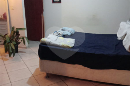Casa à venda com 3 quartos, sendo 1 suíte,  em Vila Júlia, Poá, SP