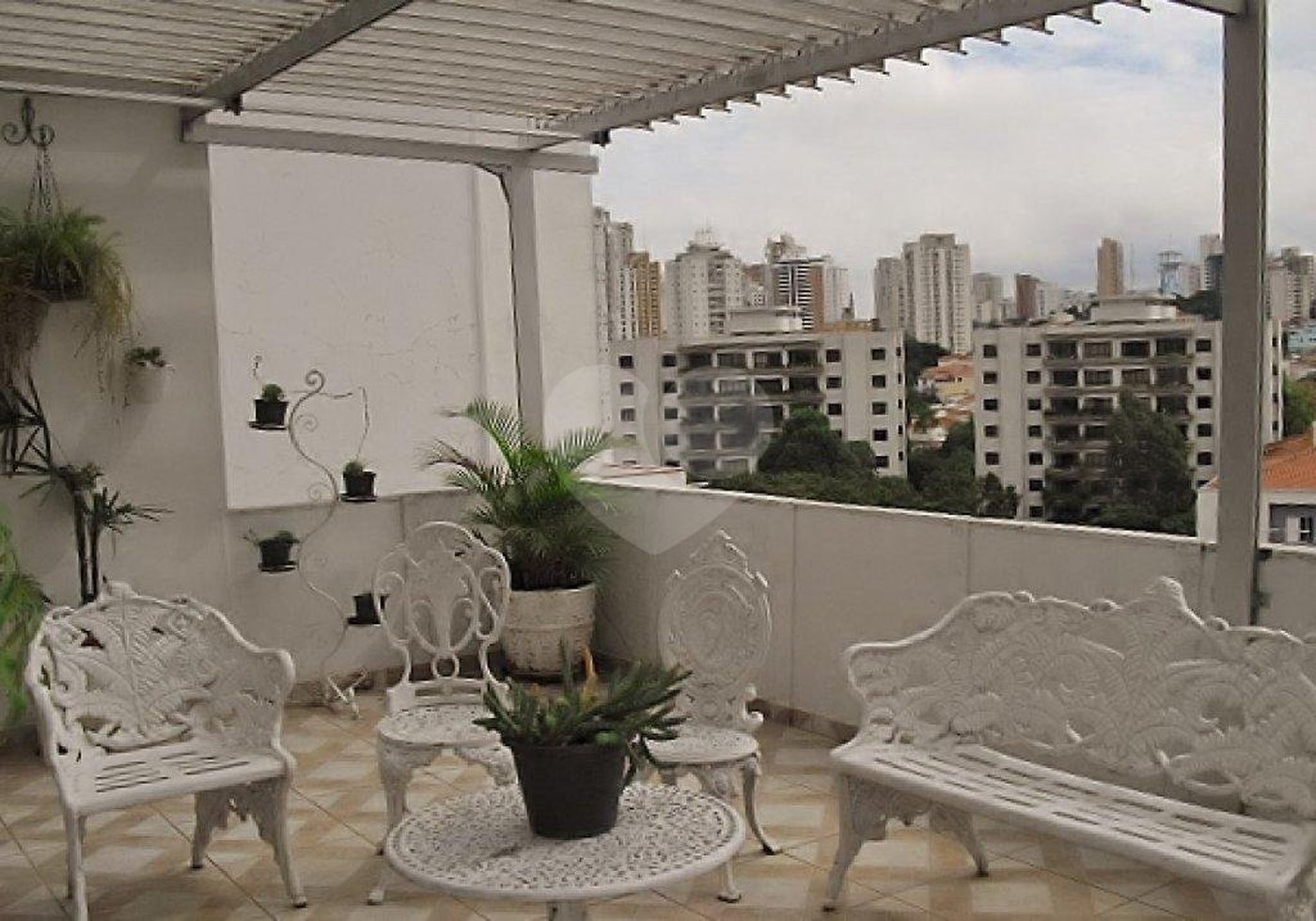 Sobrado à venda com 4 quartos, sendo 1 suíte, em Jardim São Paulo(zona Norte), São Paulo, SP