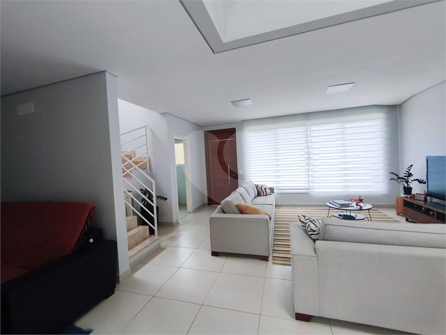 Casa à venda com 3 suítes no condomínio Piemonte, Vinhedo - SP