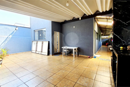 Casa à venda com 3 quartos, sendo 1 suíte, em Campos Elíseos, Ribeirão Preto, SP