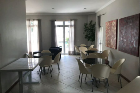 Apartamento à venda com 3 suítes em Jardim Londrina, São Paulo, SP