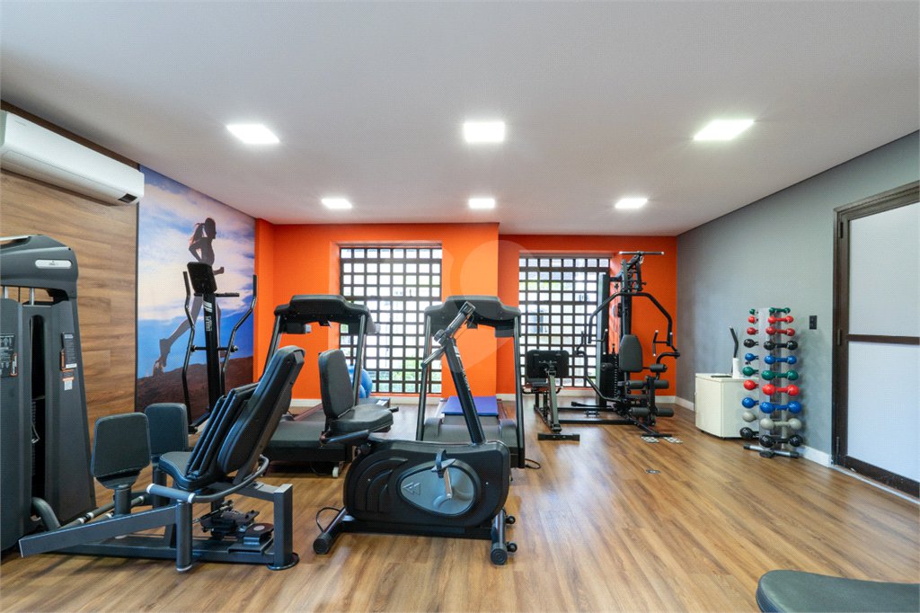 Apartamento à venda com 3 suítes em Vila Nova Conceição, São Paulo, SP