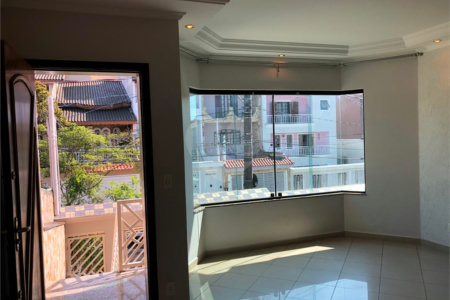 Casa à venda com 3 quartos, sendo 1 suíte, em Nova Petrópolis, São Bernardo do Campo, SP