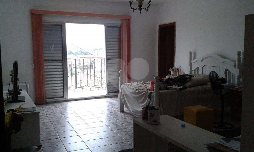 Sobrado à venda com 3 quartos, sendo 2 suítes, em Parada Inglesa, São Paulo, SP