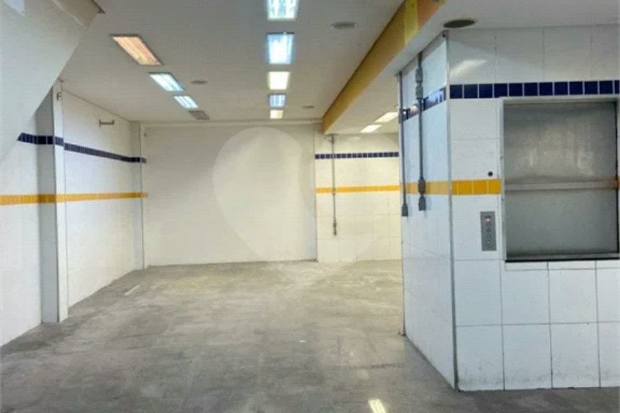 Prédio Comercial à Venda na Mooca – 394 m² de Área Construída