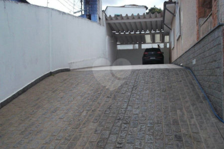 Casa Térrea à venda com 3 quartos, sendo 1 suíte, em Vila Maria Alta, São Paulo, SP