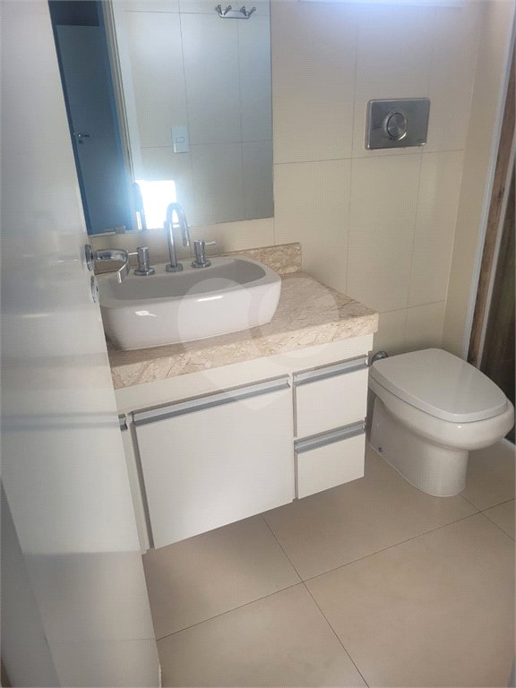 Apartamento à venda com 2 quartos, sendo 1 suíte, em Vila Teixeira, Salto, SP