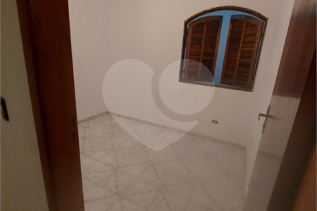 Sobrado à venda com 3 quartos em Jardim City, Guarulhos, SP