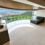Apartamento à venda com 5 suítes em Parque Enseada, Guarujá, SP