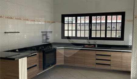 Casa à venda com 3 quartos, sendo 1 suíte,  em Jardim Camila, Mogi das Cruzes, SP