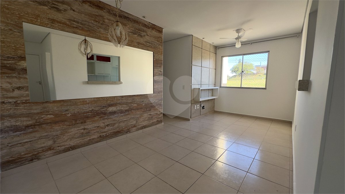 Apartamento à venda com 3 quartos, sendo 1 suíte, em Parque São Lourenço, Indaiatuba, SP