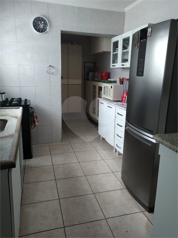 Sobrado à venda com 3 suítes em Vila Marari, São Paulo, SP