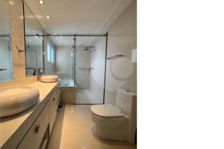 Apartamento à venda com 4 quartos, sendo 3 suítes,  em Vila Oliveira, Mogi das Cruzes, SP