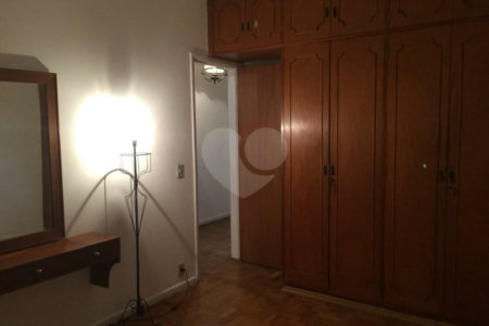Casa à venda com 3 quartos, sendo 1 suíte,  em Vila Gomes, São Paulo, SP