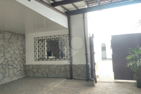 Sobrado à venda com 3 quartos em Santo Amaro, São Paulo, SP