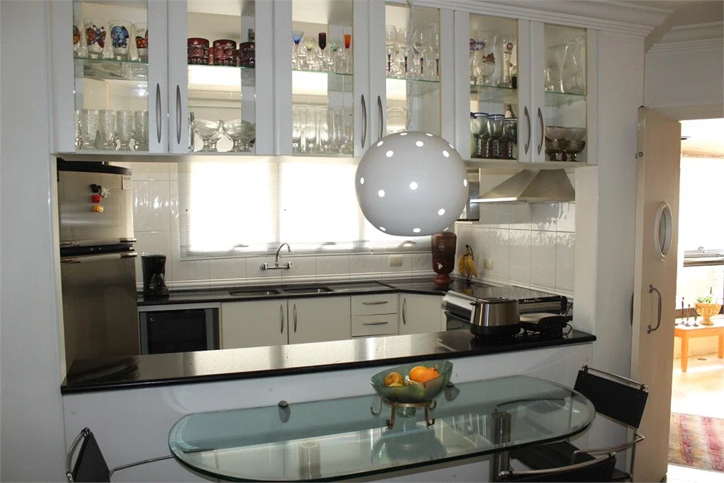 Apartamento à venda com 4 quartos, sendo 3 suítes, em Vila Suzana, São Paulo, SP