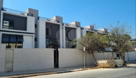 Casa à venda com 3 quartos, sendo 1 suíte,  no condomínio : Cube XL Vila Madalena, São Paulo - SP