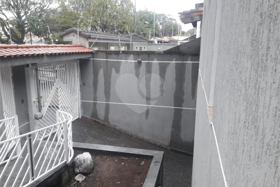 Sobrado à venda com 4 quartos, sendo 1 suíte, em Jaçanã, São Paulo, SP