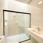 Casa à venda com 3 suítes no condomínio Residencial Mont'alcino, Valinhos - SP