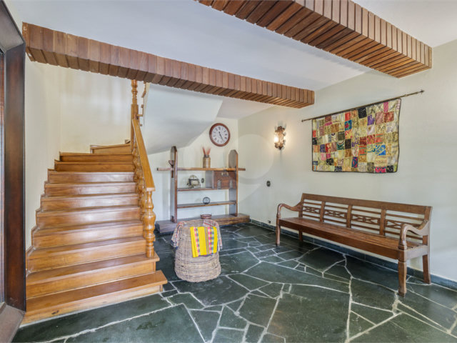 Casa à venda ou para alugar com 5 suítes em Alto da Boa Vista, São Paulo, SP
