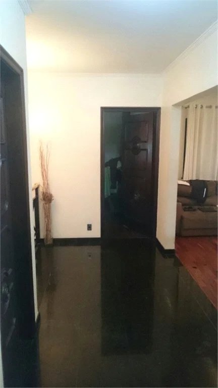 Sobrado à venda com 5 quartos, sendo 2 suítes, em Brooklin Paulista, São Paulo, SP