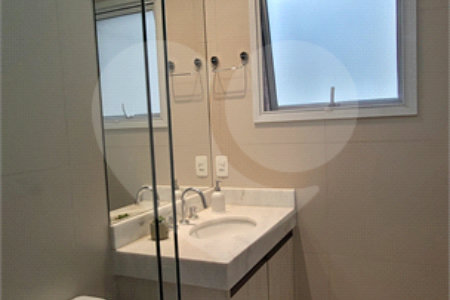 Apartamento à venda com 3 quartos, sendo 1 suíte, no Centro, São Bernardo do Campo, SP