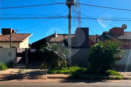 Casa à venda com 4 quartos, sendo 2 suítes, em Residencial Ponta Porã II, Ponta Porã, MS