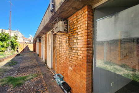 Casa à venda ou para alugar com 4 suítes em Jardim Primavera, Araraquara, SP