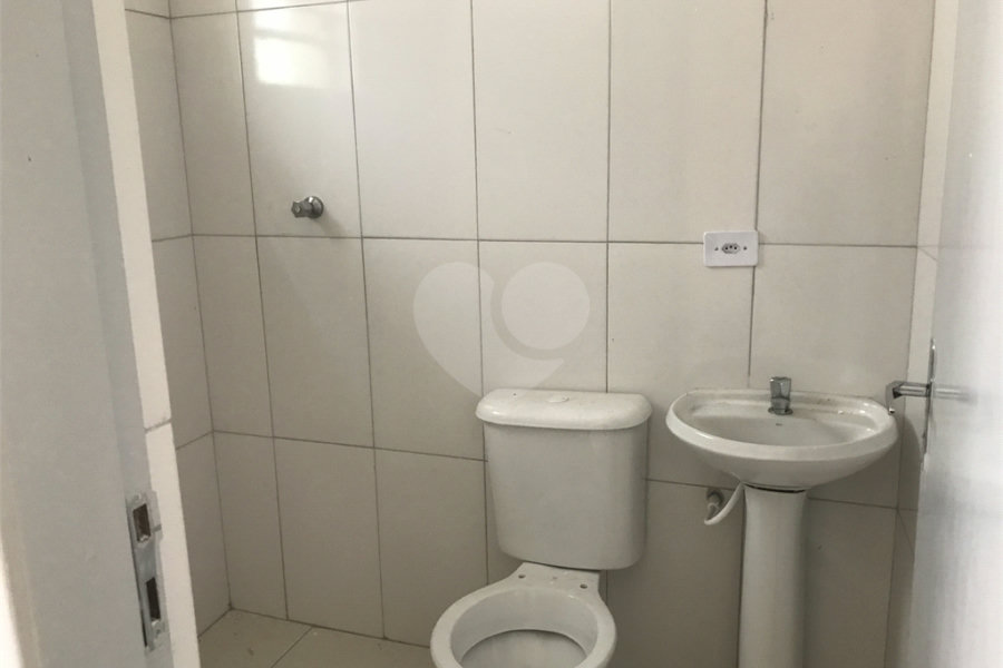 Casa à venda com 4 quartos, sendo 1 suíte, em Santana, São Paulo, SP