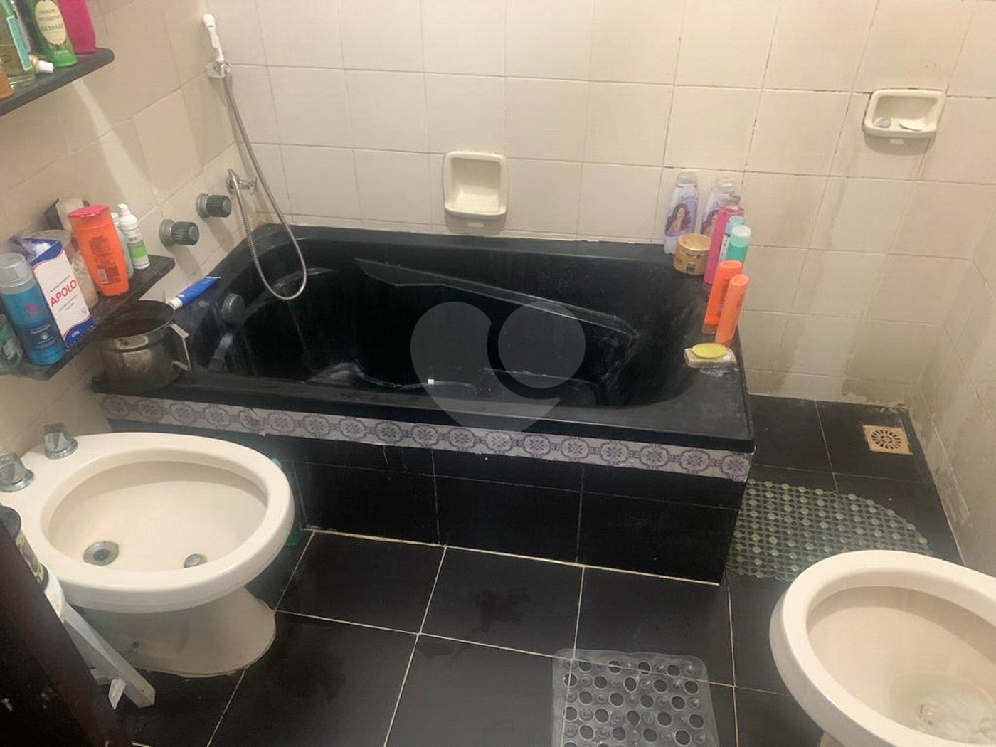 Casa à venda com 2 quartos, sendo 1 suíte, em Praça da Bandeira, Rio de Janeiro, RJ