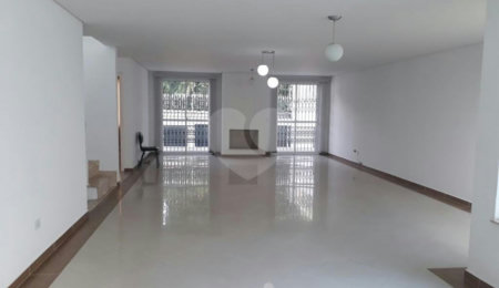 Sobrado à venda com 4 suítes em Tremembé, São Paulo, SP