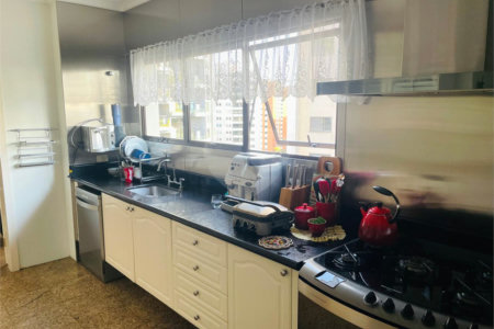 Apartamento à venda com 4 suítes em Morumbi, São Paulo, SP