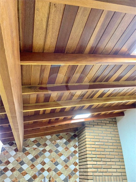 Casa à venda com 3 suítes em Vila Amorim, Suzano, SP