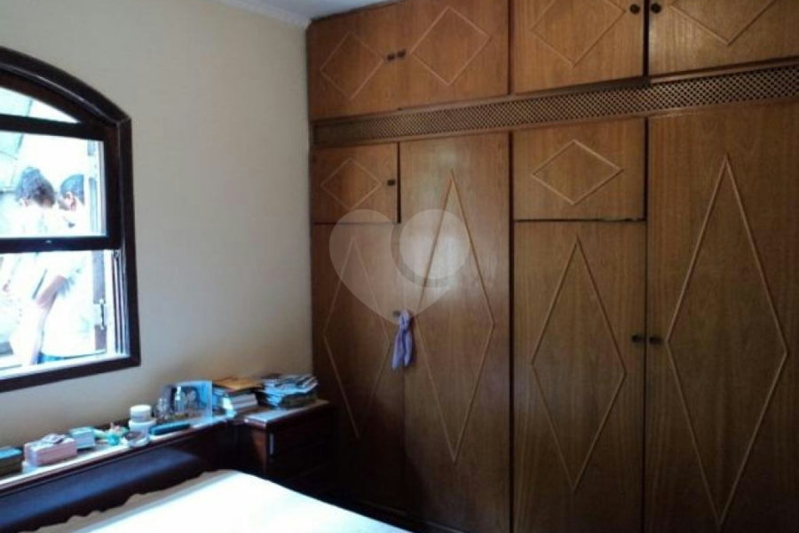 Sobrado à venda com 3 quartos, sendo 2 suítes,  em Tremembé, São Paulo, SP