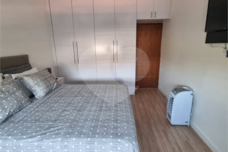 Sobrado à venda com 2 quartos em Santa Teresinha, São Paulo, SP